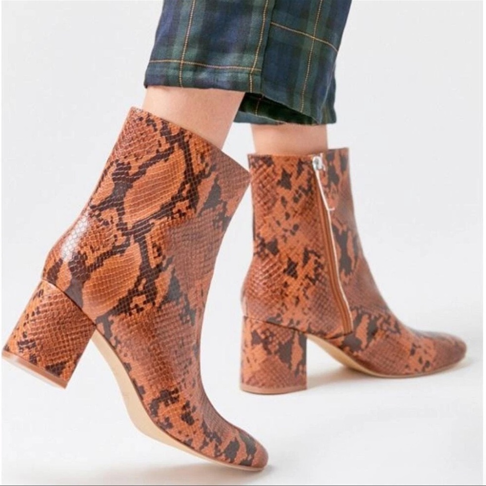 Urban Outfitters Alana Snakeskin Faux Leather Block Heel Boots in Brown